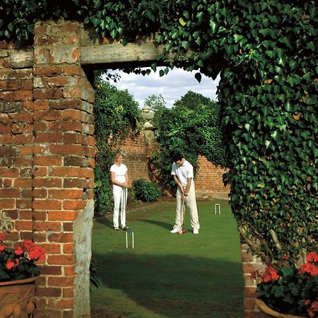 Four Seasons Hotel Hampshire Winchfield Exterior foto
